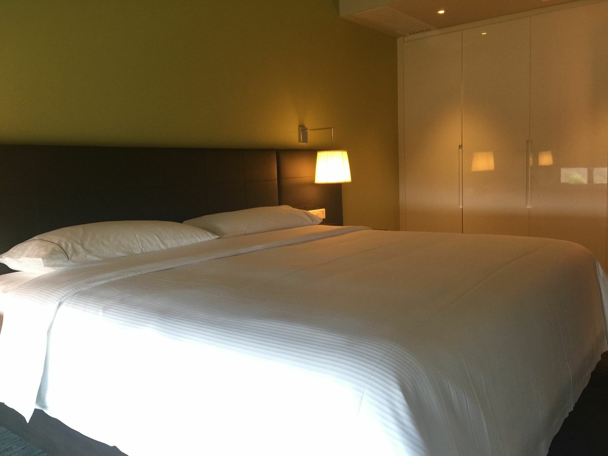 เอลเลเมนต์ ฝอซาน หนานไห่ Hotel ภายนอก รูปภาพ