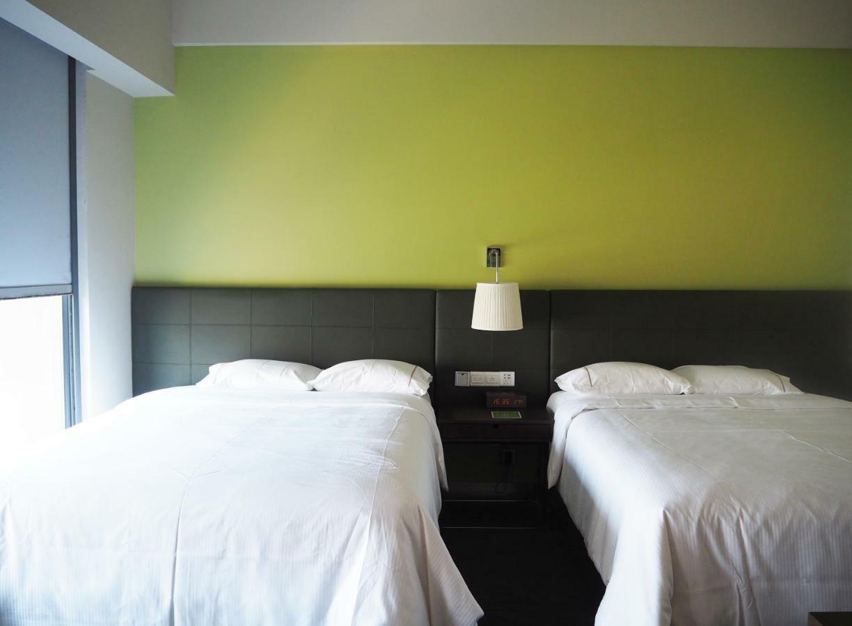 เอลเลเมนต์ ฝอซาน หนานไห่ Hotel ภายนอก รูปภาพ